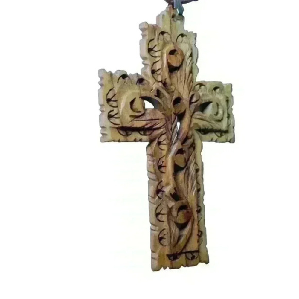 Beautiful Vintage Olive Wood Cross Pendant Hand Made Holy Land With 24” Necklace